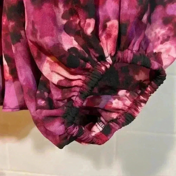 Vince Camuto Womens XSMALL Blouse Pink Smocked Ruffled Balloon 3/4 Sleeve V-neck - Picture 6 of 8